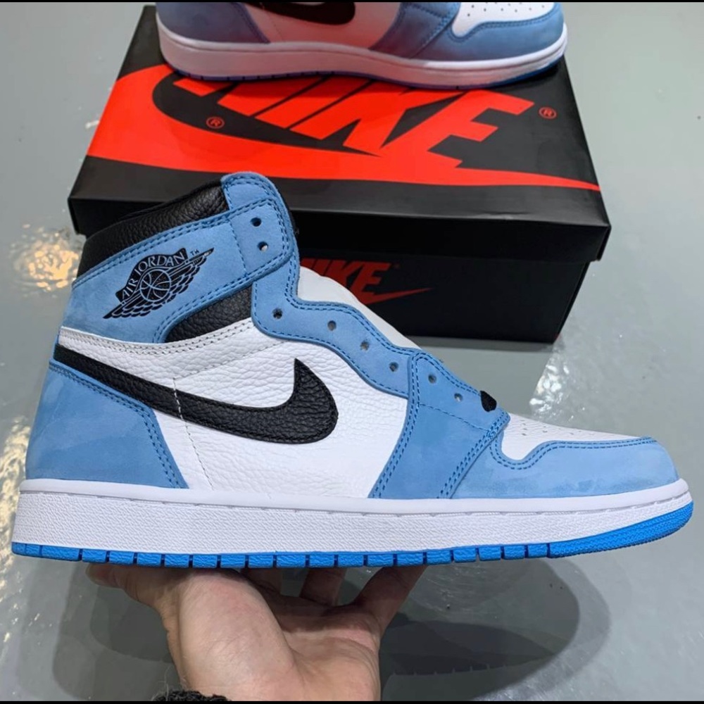 Aj1 Retro High OG ‘University blue’
